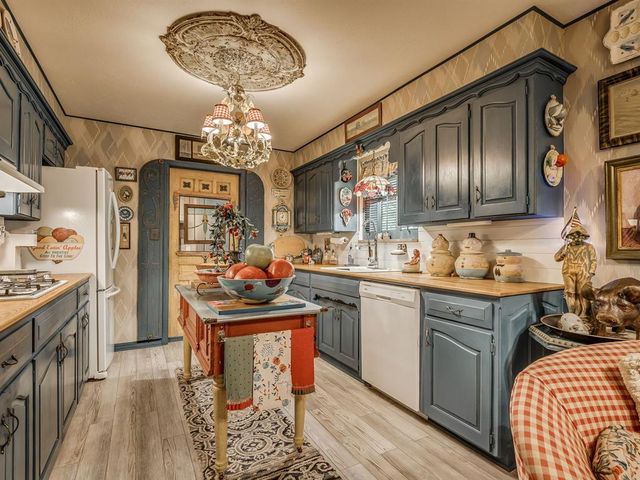 4945 NW 35th Street, Oklahoma City, OK 73122