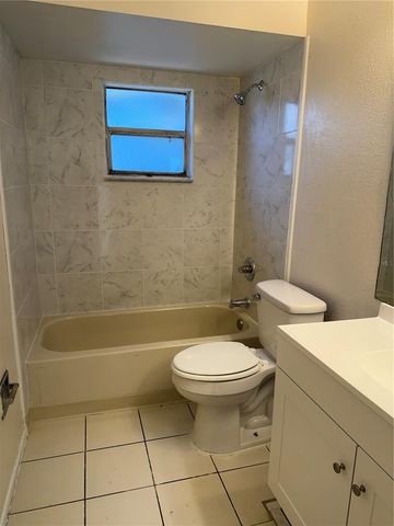 344 W MARTIN STREET, Apopka, FL 32712