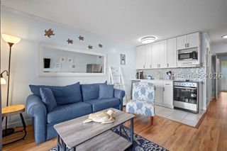 40 Folly Field Rd Apt B356, Hilton Head Island, SC 29928
