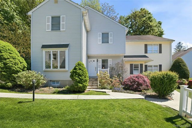 515 High Street 18, Port Jefferson, NY 11777