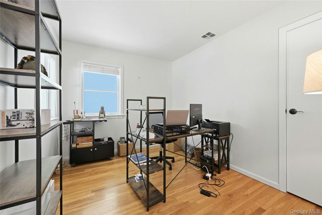 515 High Street 18, Port Jefferson, NY 11777