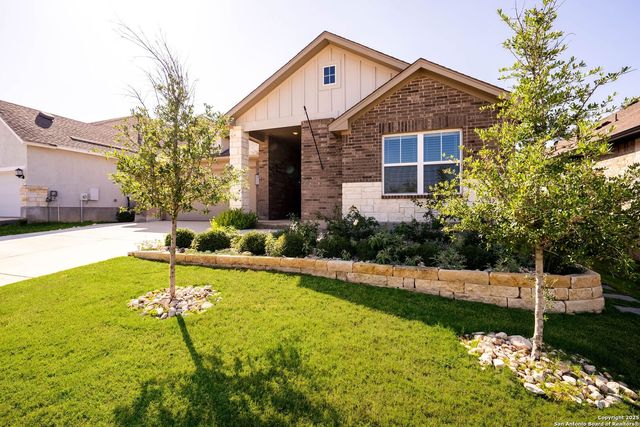 2230 Bennett Ave, New Braunfels, TX 78132