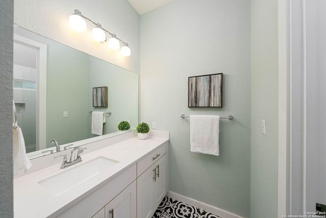 2230 Bennett Ave, New Braunfels, TX 78132