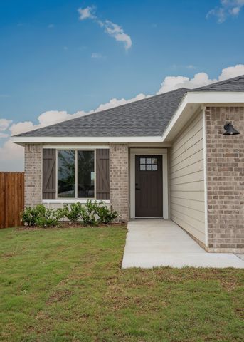 13537 Stage Coach Lane, Cresson, TX 76035