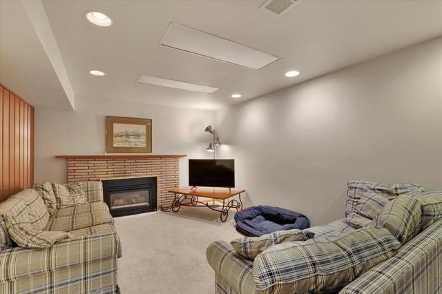 3708 S Napa St, Spokane, WA 99203