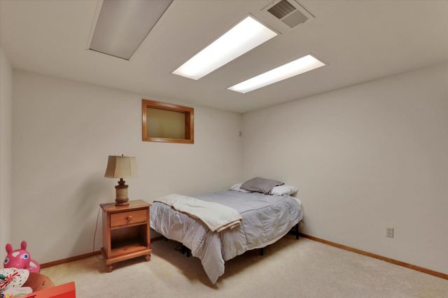3708 S Napa St, Spokane, WA 99203