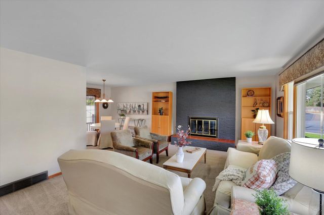 3708 S Napa St, Spokane, WA 99203