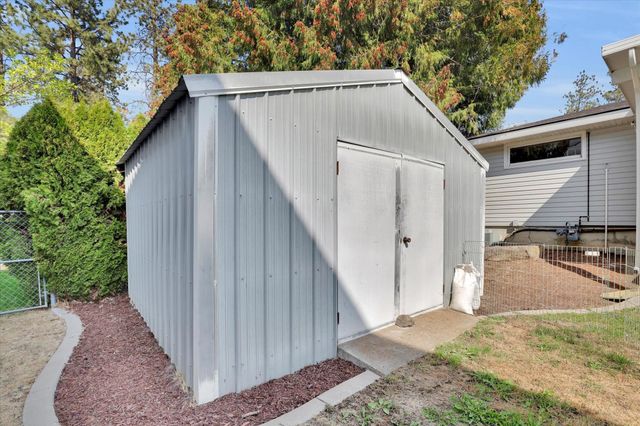 3708 S Napa St, Spokane, WA 99203