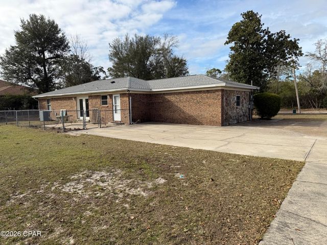 7836 Arbor Lane, Panama City, FL 32404