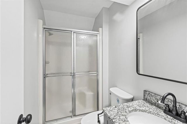 17102 Barr Avenue, Holt, MO 64048