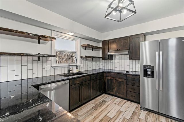 17102 Barr Avenue, Holt, MO 64048