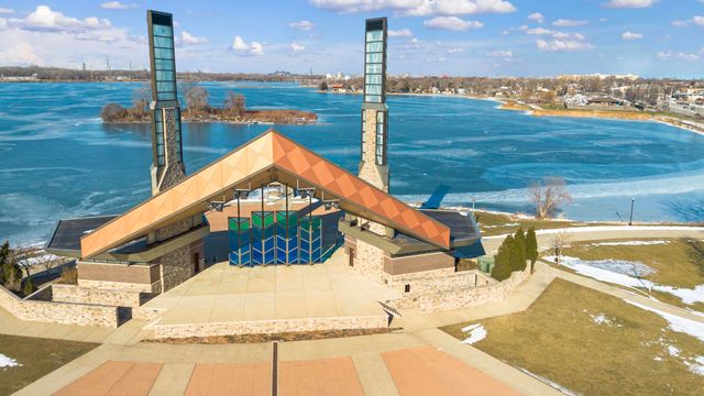 1218 120th Street, Whiting, IN 46394