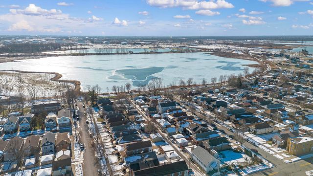 1218 120th Street, Whiting, IN 46394