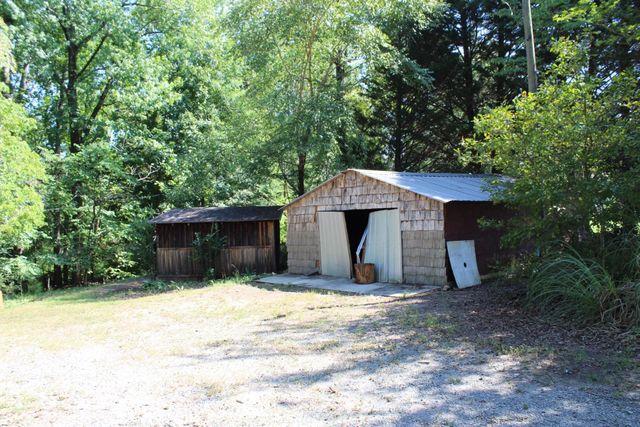 70 Fox Mountain Road, Columbus, NC 28722