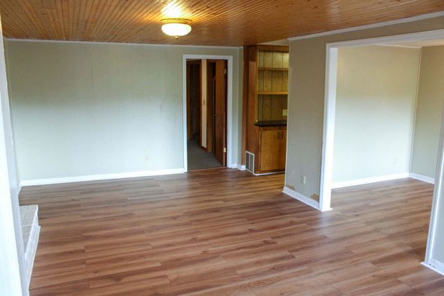 70 Fox Mountain Road, Columbus, NC 28722