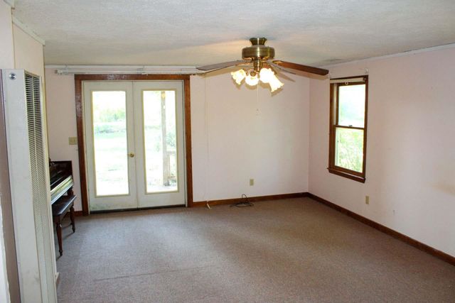 70 Fox Mountain Road, Columbus, NC 28722