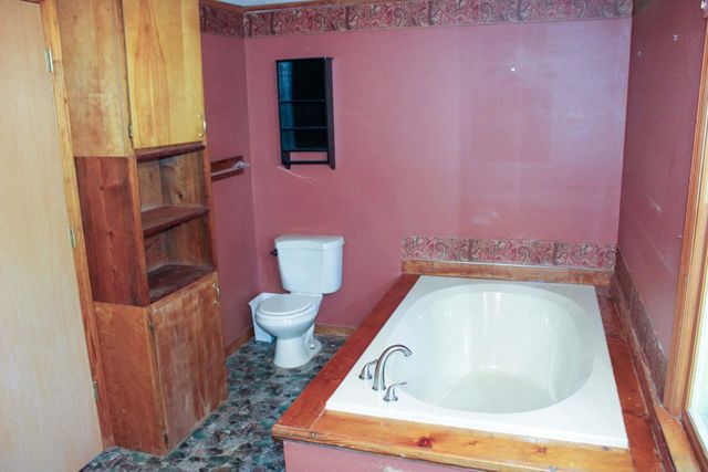 70 Fox Mountain Road, Columbus, NC 28722