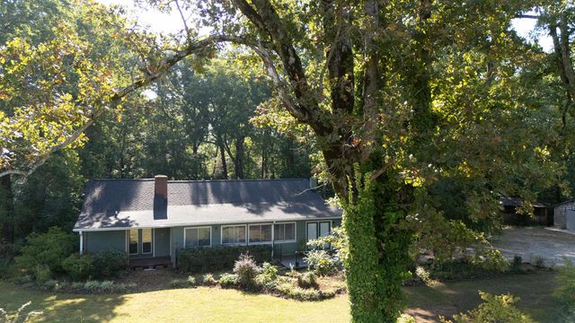 70 Fox Mountain Road, Columbus, NC 28722