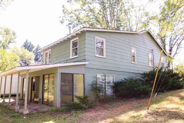 70 Fox Mountain Road, Columbus, NC 28722