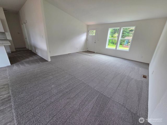 1017 C Street, Vader, WA 98593