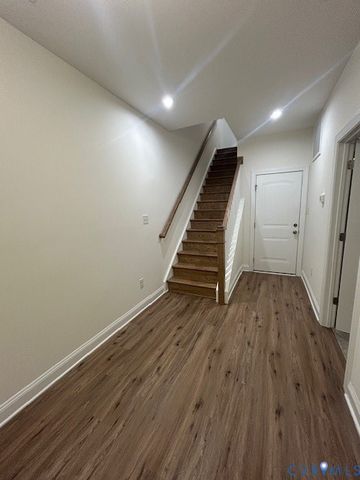 17067 Thornapple Ct, Moseley, VA 23120