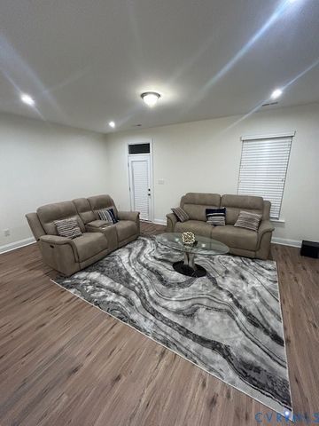 17067 Thornapple Ct, Moseley, VA 23120