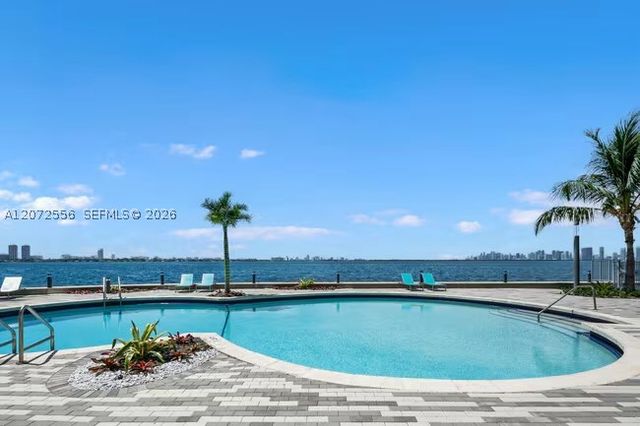 7525 E Treasure Dr 911, North Bay Village, FL 33141