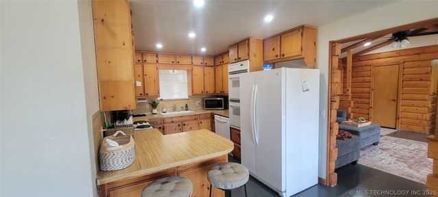 424338 E 1168, Eufaula, OK 74432