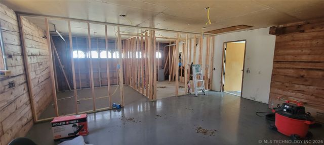 424338 E 1168, Eufaula, OK 74432