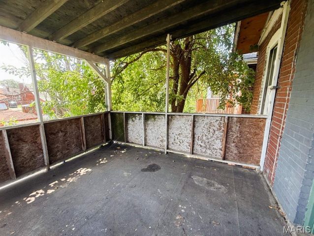 3332 Aubert Avenue, St Louis, MO 63115