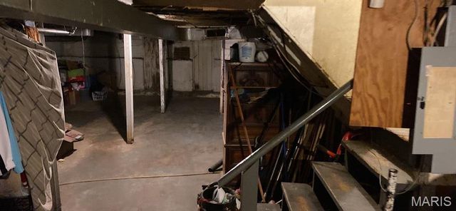 3332 Aubert Avenue, St Louis, MO 63115