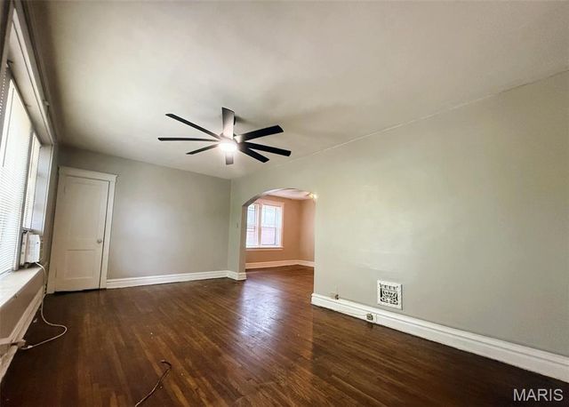 3332 Aubert Avenue, St Louis, MO 63115