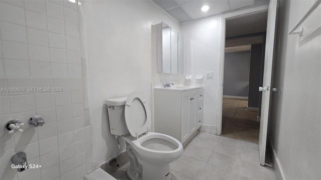 10090 NW 80th Ct 1406, Hialeah Gardens, FL 33016