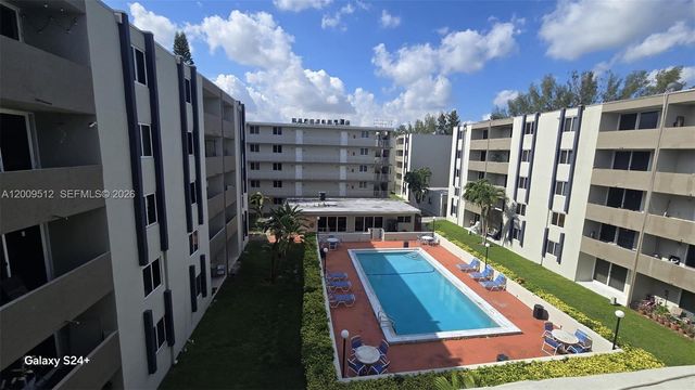 10090 NW 80th Ct 1406, Hialeah Gardens, FL 33016