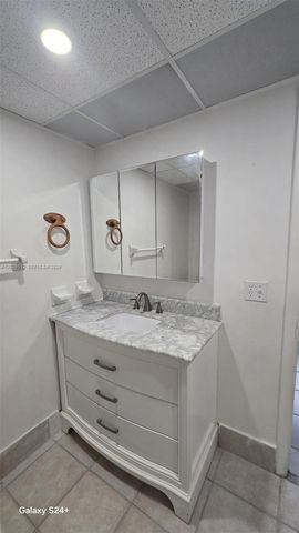 10090 NW 80th Ct 1406, Hialeah Gardens, FL 33016