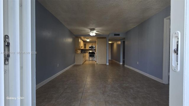 10090 NW 80th Ct 1406, Hialeah Gardens, FL 33016