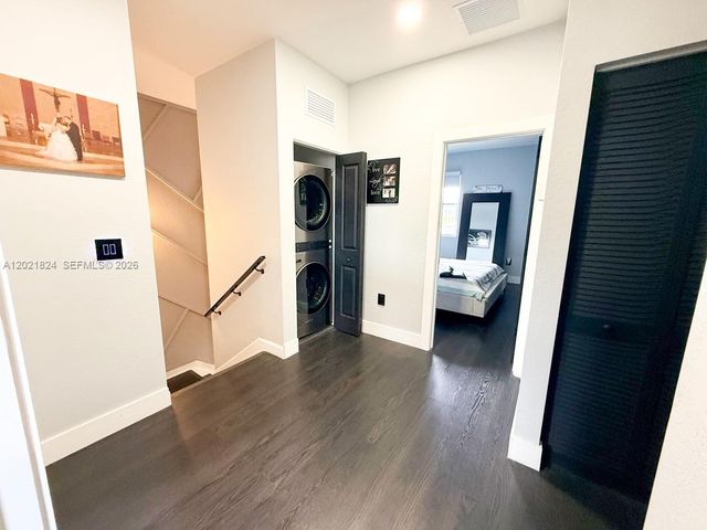 11967 NW 46th Street, Coral Springs, FL 33076