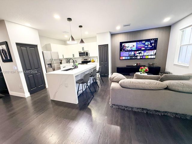 11967 NW 46th Street, Coral Springs, FL 33076