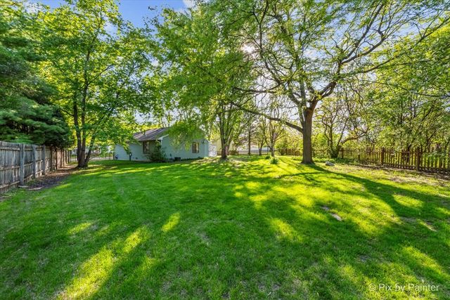 417 Bayview Avenue, Naperville, IL 60565