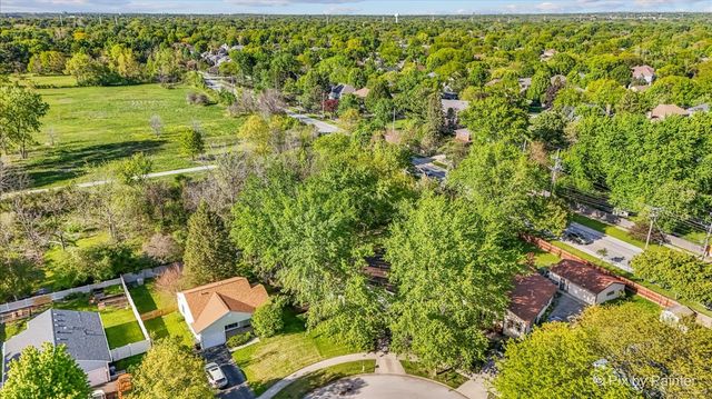 417 Bayview Avenue, Naperville, IL 60565