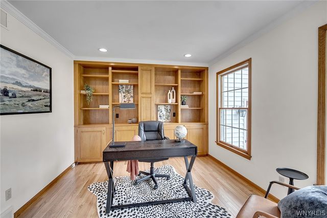 8610 Appleton Court, Clarence, NY 14051