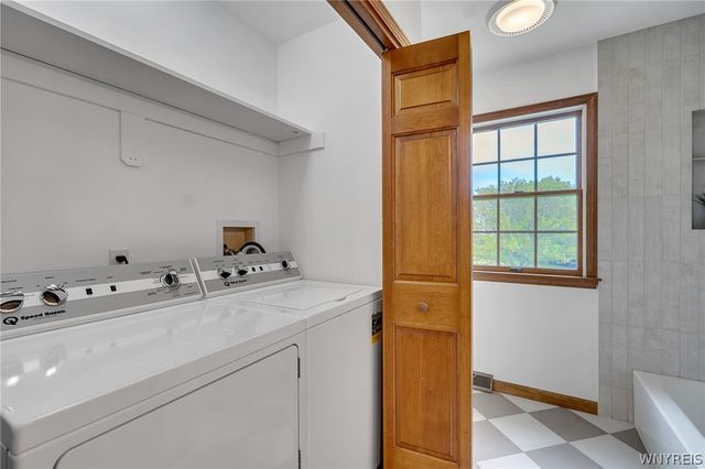 8610 Appleton Court, Clarence, NY 14051