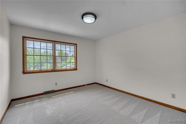 8610 Appleton Court, Clarence, NY 14051