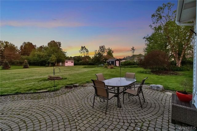 8610 Appleton Court, Clarence, NY 14051