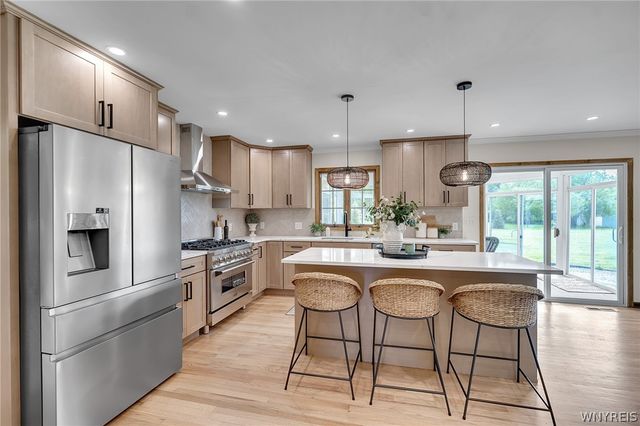 8610 Appleton Court, Clarence, NY 14051