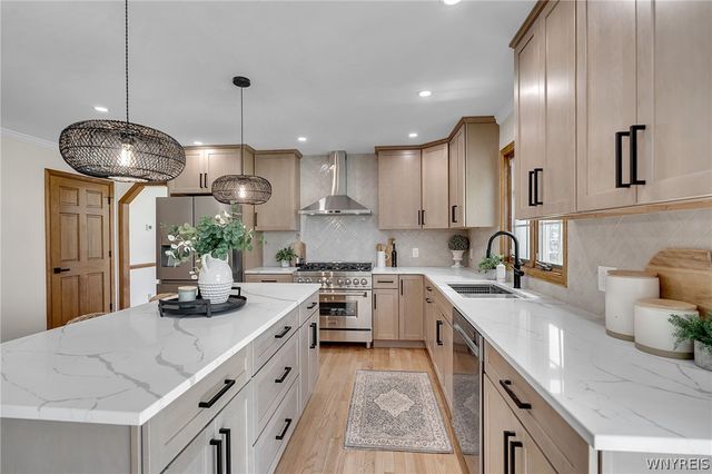 8610 Appleton Court, Clarence, NY 14051