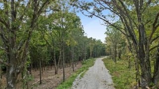 10149 SE Campbell Road, Fayetteville, AR 72701