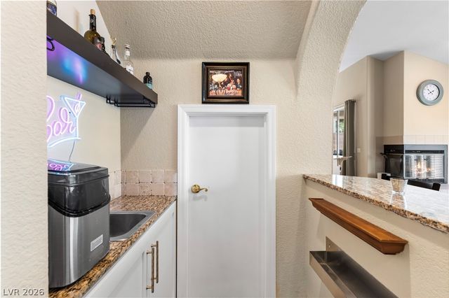197 Webster Way, Henderson, NV 89074