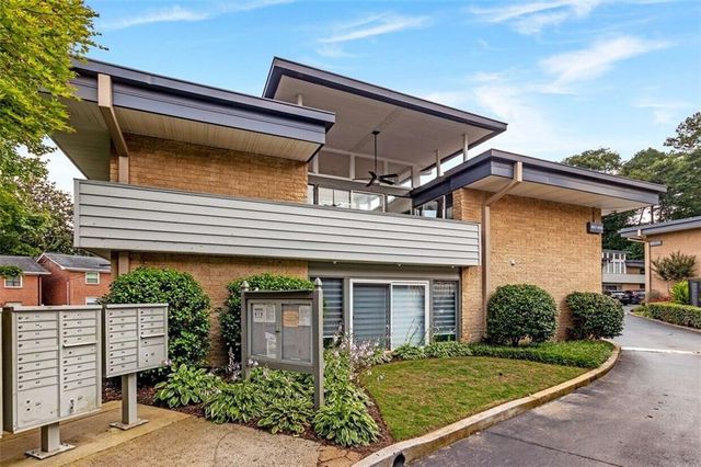 4300 Chastain NE Walk 20, Atlanta, GA 30342