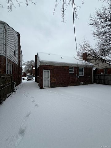 16580 Ward Avenue, Detroit, MI 48235